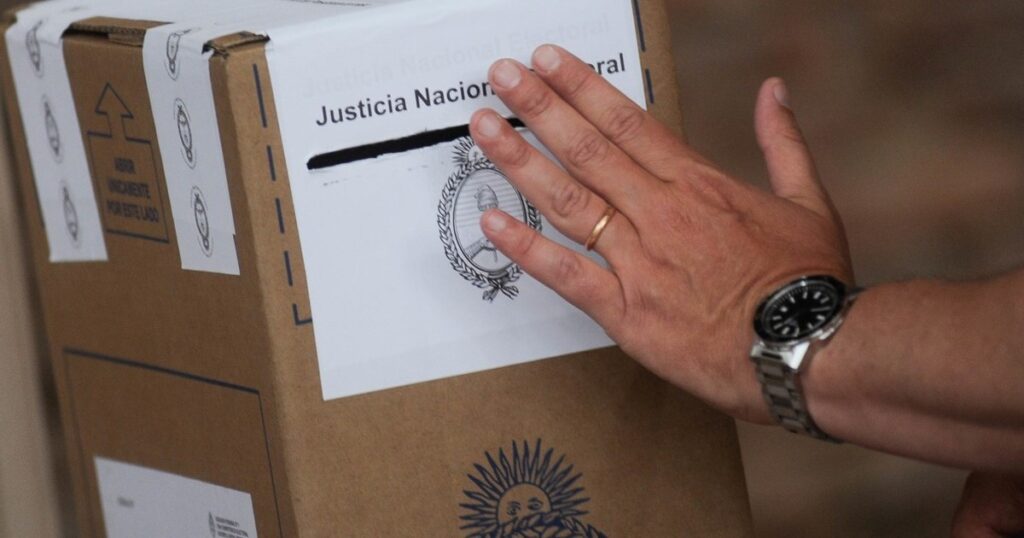 Elecciones 2025 en Santa Fe: quiénes están exentos de votar imagen-4