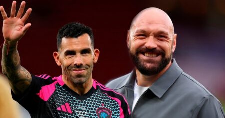 El tremendo elogio de Tyson Fury a Carlos Tevez por sus cuatro goles en un partido a beneficio imagen-6