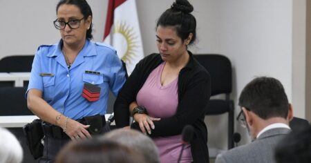 Un jurado popular resuelve hoy si la enfermera Brenda Agüero mató a 5 bebés en el hospital Neonatal de Córdoba imagen-11