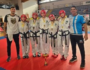 La taekwondista misionera Alina Espindola brilló en el Open Europeo 2025 imagen-11