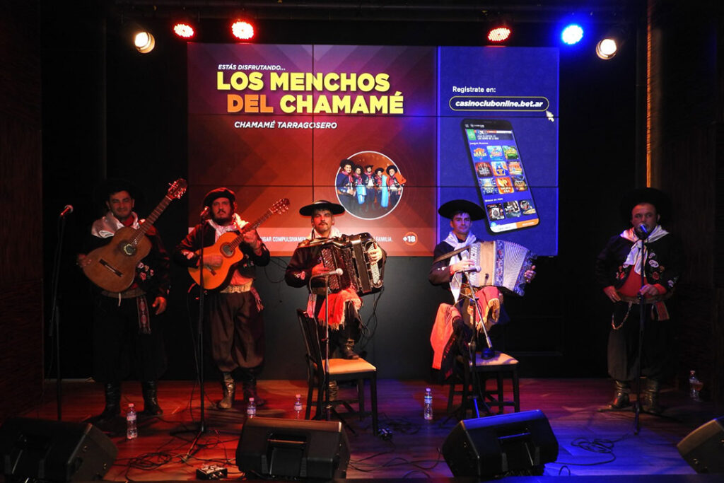 Los Menchos del Chamamé presentan su nuevo disco en el Cidade imagen-4