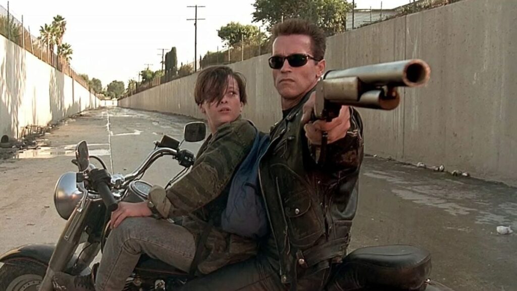 Es una pregunta absurda sobre 'Terminator', pero la reflexión ya ha llegado a los 2.400 'me gusta' en Reddit imagen-4