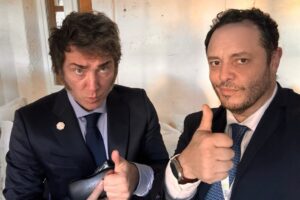 El Gobierno le aceptó la renuncia a Demian Reidel al cargo de Jefe de Gabinete de Asesores de Milei imagen-2