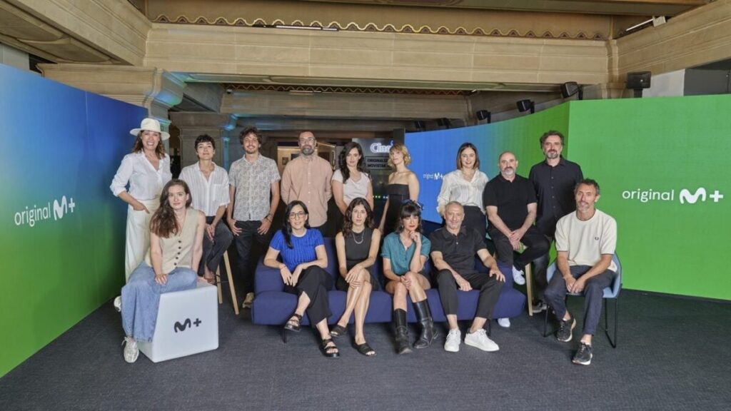 Del 'Se tiene que morir mucha gente' de Victoria Martín a lo nuevo de los creadores de 'Antidisturbios': conoce las producciones originales que prepara Movistar Plus+ imagen-5