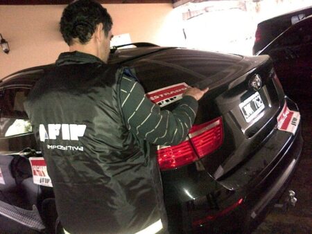 Confirman una multa millonaria por lavado a un empresario en el caso de “La ruta del dinero K” imagen-8