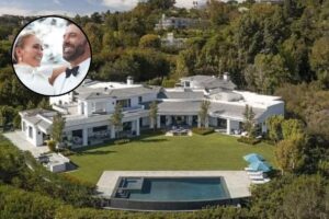 En Beverly Hills: cómo es la mansión que Jennifer Lopez y Ben Affleck no consiguen vender imagen-2