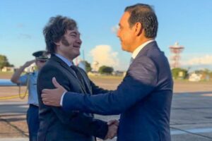 Elecciones en Corrientes: frustrado el acuerdo con Valdés, LLA expulsó a otros socios y cerró su lista casi en soledad imagen-2