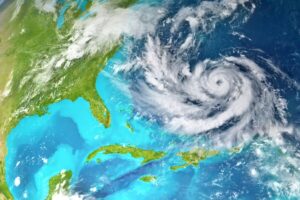 Una nueva amenaza tropical podría surgir frente a Florida y convertirse en el huracán Dexter imagen-2