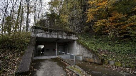 Por qué Suiza es el país con más búnkeres nucleares en el mundo y quiere modernizarlos ahora imagen-6