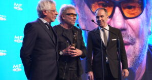 Martín Fierro 2025 de radio: el homenaje a Rock & Pop por sus 40 años al aire, con Beto Casella y Bobby Flores en el escenario imagen-2