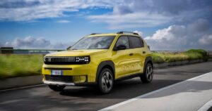 ¿Cuántos envases tetra se necesitan para la fabricación de un auto? imagen-4