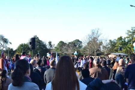 Campo Viera celebró el 209 aniversario de la Independencia en Colonia «Julio U. Martín», a unos 10 kilómetros de la zona urbana imagen-12