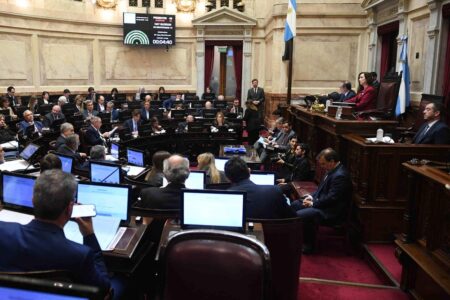 🔴 En vivo. La marcha atrás de los gobernadores y una sesión en suspenso imagen-6
