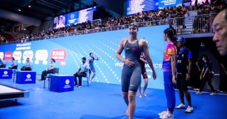 Tiene 12 años, es china, y aparece como la sensación del campeonato mundial de natación imagen-20