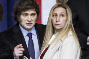 Una película repetida, como es costumbre imagen-3