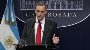 El Gobierno anunció la privatización de AySA: se transferirá el 90% del capital a manos privadas imagen-1