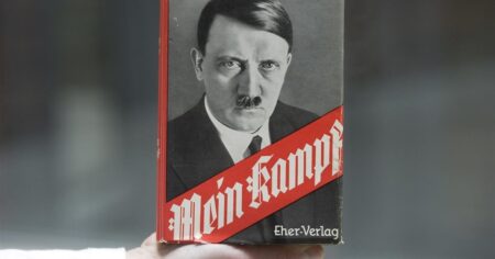 "Mi lucha", el libro terrorífico de Adolf Hitler cumple un siglo y todavía alimenta la polémica imagen-21
