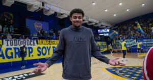 Insólito: un jugador de Instituto rompió el tablero y demoró el incio de la primera final ante Boca en la Liga Nacional imagen-3