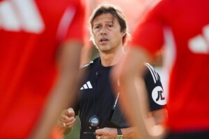 Matías Almeyda asume el desafío más importante de su carrera y deja a un costado las heridas que cuestan cicatrizar imagen-2