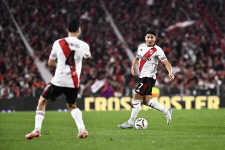 TV y streaming del sábado: River, San Lorenzo, Central con Di María, Messi, los Pumas y el Open Británico de golf imagen-11