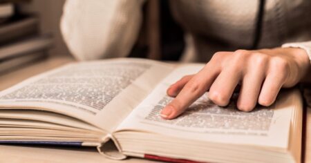 ¿Se dice buen día o buenos días?: esto aclara la RAE sobre el saludo correcto imagen-7