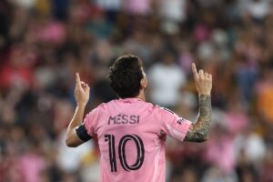 Lionel Messi y el nuevo récord: supera a Cristiano Ronaldo en la lucha por ser el máximo goleador de la historia imagen-2