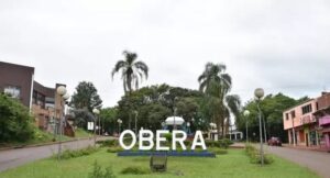 Violento conflicto interescolar en Oberá: un adolescente herido con machete y cuatro demorados imagen-1