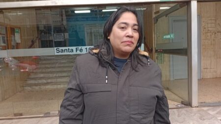 Claudia lucha por la salud visual de su hija Helena: organizó una rifa para cubrir los costosos lentes especiales imagen-8