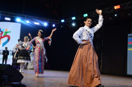 Lerner, Patricia Sosa, San Marino y Katupecu Machu, artistas confirmados para la próxima edición de la Fiesta Nacional del Inmigrante imagen-24