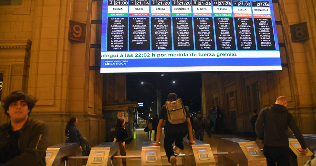 Más problemas para viajar en el tren Roca: por obras, cierran estaciones este fin de semana y durante agosto imagen-3