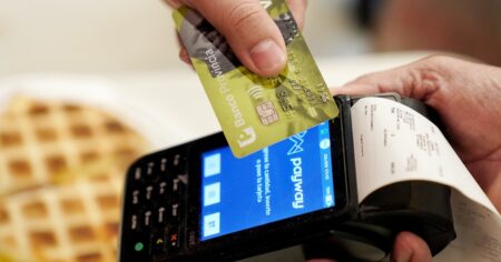 No hay plata: crece el atraso en el pago de préstamos personales y resúmenes de tarjetas en el último año imagen-8