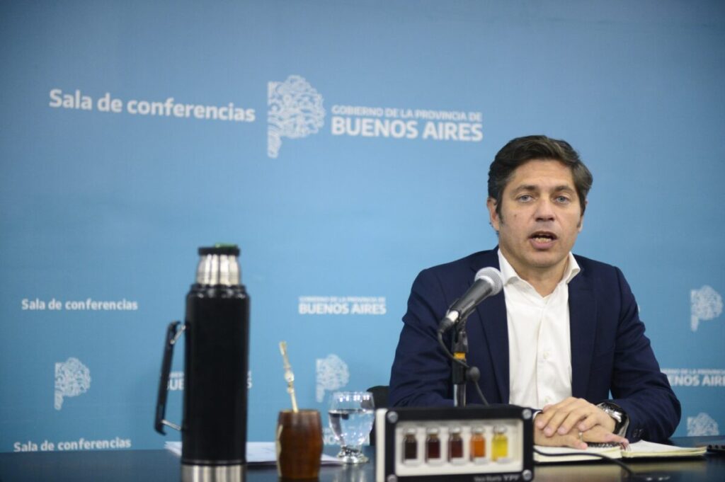 Axel Kicillof defendió la expropiación de YPF, cargó contra la jueza Preska y sugirió que Milei tiene “vínculos” con el fondo Burford imagen-96