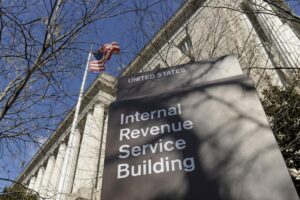 La regla del IRS que eliminaría los impuestos a trabajadores de este sector y que podría revertirse en EE.UU. imagen-1