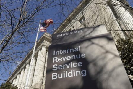 La regla del IRS que eliminaría los impuestos a trabajadores de este sector y que podría revertirse en EE.UU. imagen-13