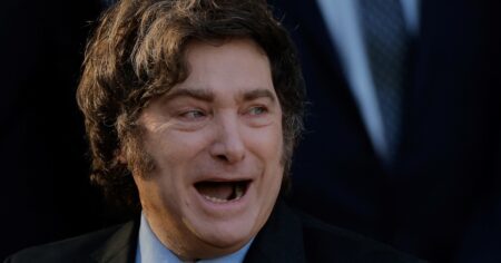 Javier Milei y sus medidas, EN VIVO: el Presidente hablará de su "milagro" en el Derecha Fest, en plena tensión con los tuiteros libertaros marginados de las listas en Provincia imagen-5