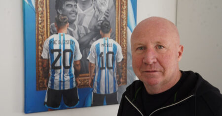 Carlos Mac Allister, a fondo: “Al vestuario de Boca, cuando les das un centímetro, se convierte en un polvorín” imagen-21