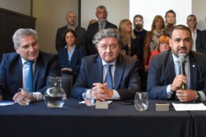 Los “libertarios blue” presentaron un acuerdo para competir en la provincia de Buenos Aires imagen-1