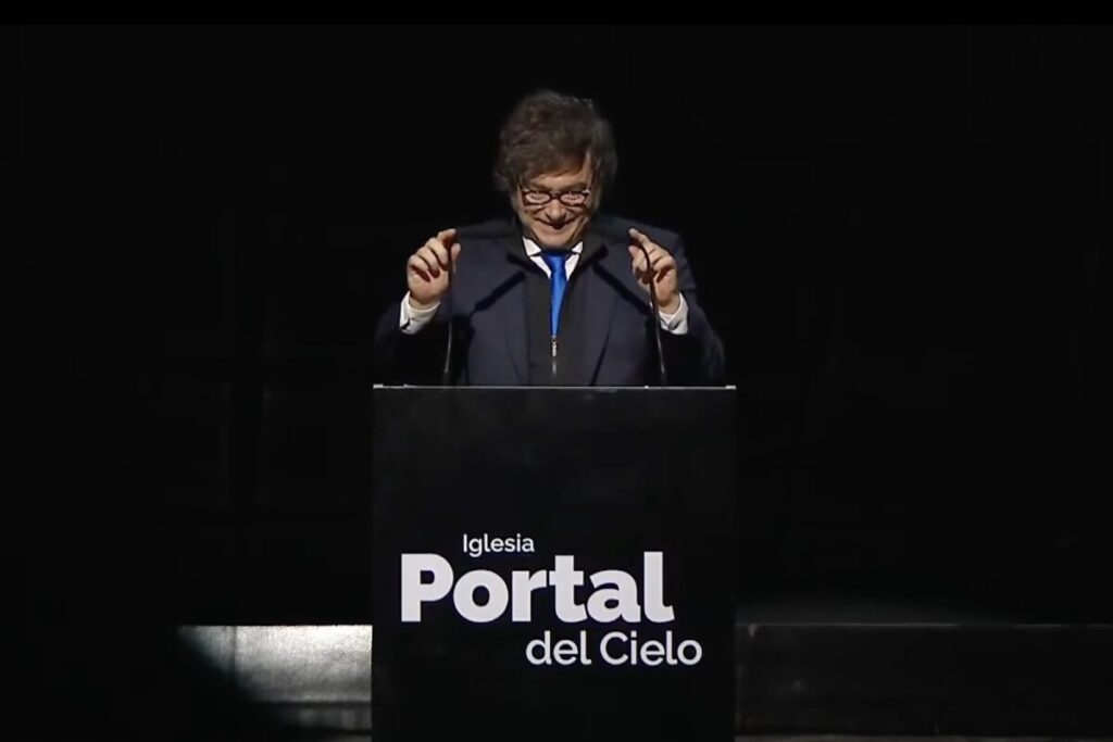 Javier Milei volvió a apuntar contra el peronismo: “Por suerte están empezando a caer presos” imagen-5