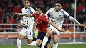 Talleres se impuso 2-1 a Independiente en Avellaneda y logró su primer triunfo en la era Tevez imagen-4
