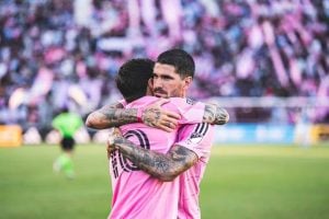 Con el debut de De Paul y un Messi encendido, Inter Miami debutó en la Leagues Cup con un triunfo agónico ante el Atlas de México  imagen-4