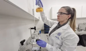 La reconversión del Inti pone en riesgo 2400 puestos de trabajo en el país imagen-2