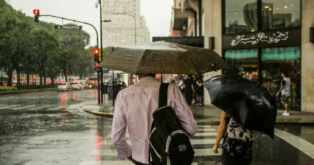 Se viene la tormenta: emiten alerta amarilla y naranja en Buenos Aires y las fuertes lluvias llegan a la Ciudad imagen-8