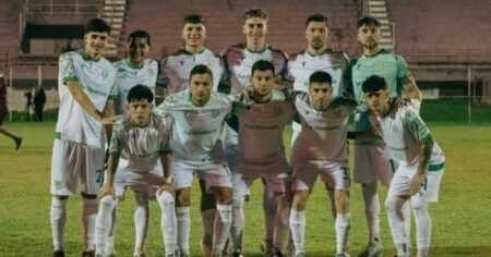 Banfield ganó 1-0 en su debut en la Vitória Cup de Brasil imagen-18