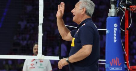 Julio Velasco sigue haciendo historia: salió campeón con Italia en la VNL luego de vencer en la final a Brasil imagen-5