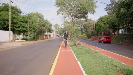 Posadas fortalece su red de ciclovías y bicisendas: una ciudad más sustentable, conectada y segura imagen-7