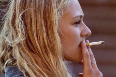 Un cardiólogo reveló el estudio que todas las personas que fuman o fumaron deberían realizarse imagen-8