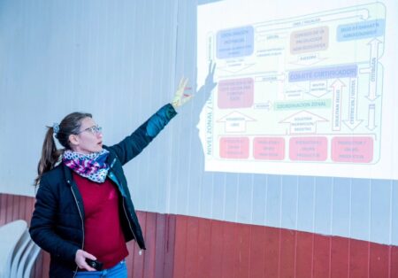 AGRICULTURA FAMILIAR: REALIZARON UNA CAPACITACIÓN EN APICULTURA SOSTENIBLE CON ENFOQUE AGROECOLÓGICO imagen-79