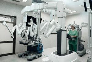 El Hospital Madariaga de Misiones concretó su primera cirugía con el Da Vinci de cuarta generación imagen-8