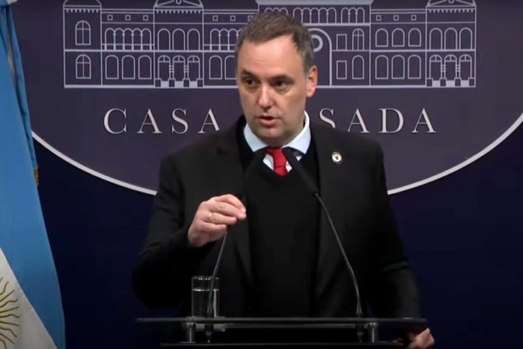 El Gobierno anunció el inicio del proceso de privatización de AySA imagen-5