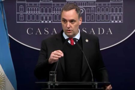 El Gobierno anunció el inicio del proceso de privatización de AySA imagen-9